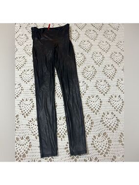 Spanx Womens Medium Black Faux Leather Leggings Skinny Shiny High Rise Shapewear